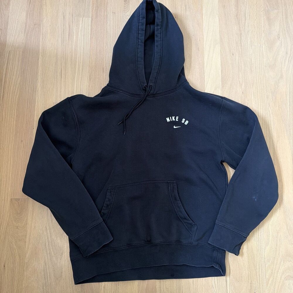 Nike SB Skateboarding Hoodie Sweatshirt Small Cat Graphic Black